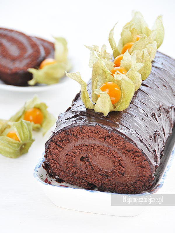 Rolada kakaowa z kremem czekoladowym 